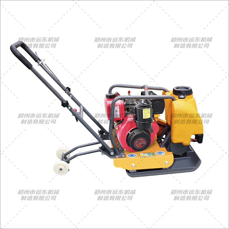 C90T型加重款柴油平板夯(圖3) C90T型加重款柴油平板夯(圖3)